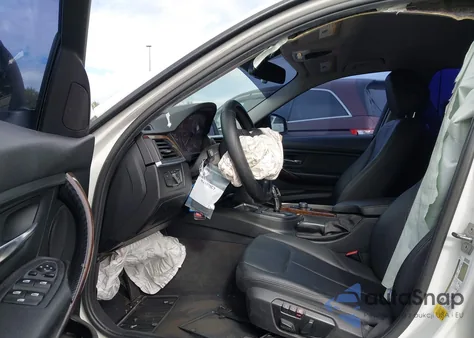 2015 BMW 328I z USA, uszkodzony, nr VIN WBA3C1C5XFK121288